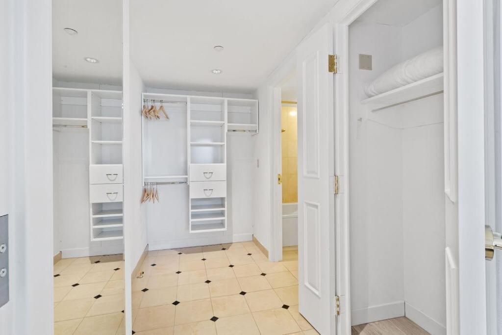 2br 3ba On The Boardwalk Cozysuites Atlantic Stadt