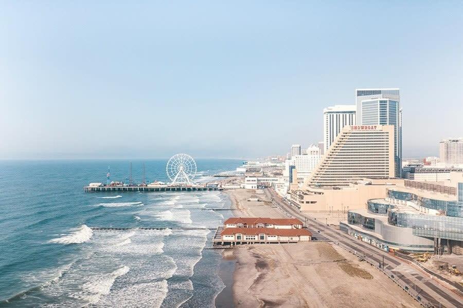 2br 3ba On The Boardwalk Cozysuites Atlantic Stadt